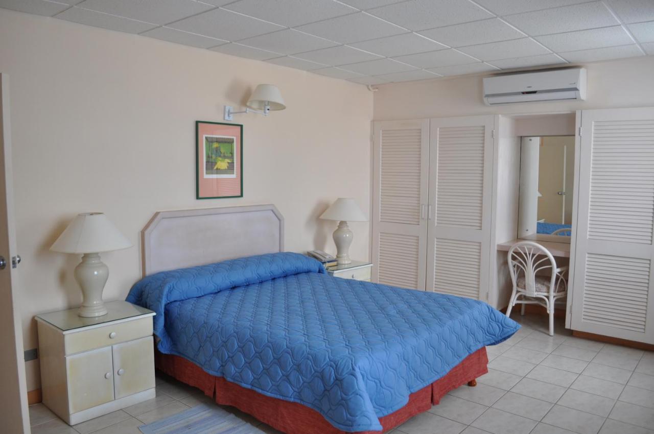 Hotel Pommarine Bridgetown Exterior foto