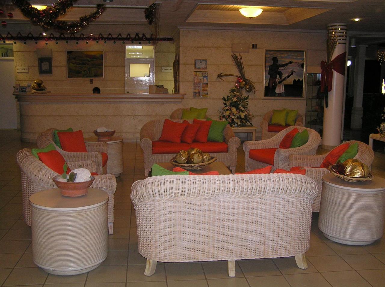Hotel Pommarine Bridgetown Exterior foto