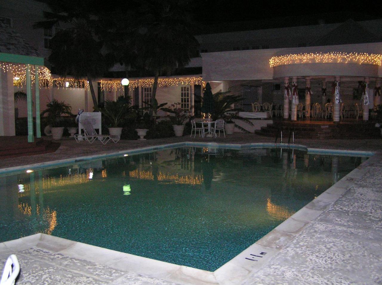 Hotel Pommarine Bridgetown Exterior foto