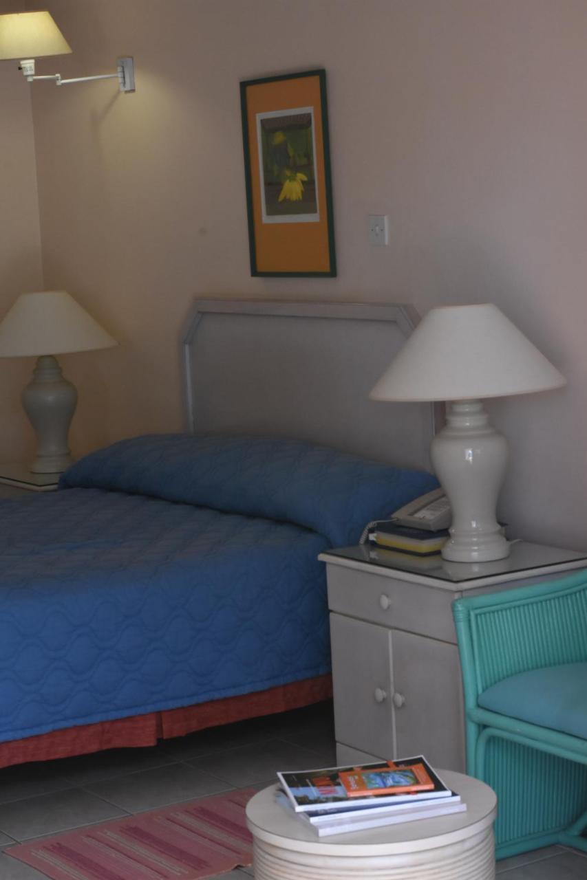 Hotel Pommarine Bridgetown Exterior foto